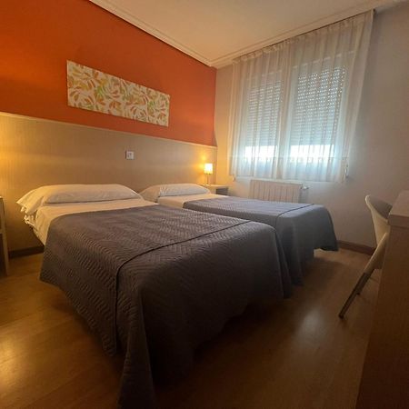 Hotel La Basilica Venta de Baños Extérieur photo