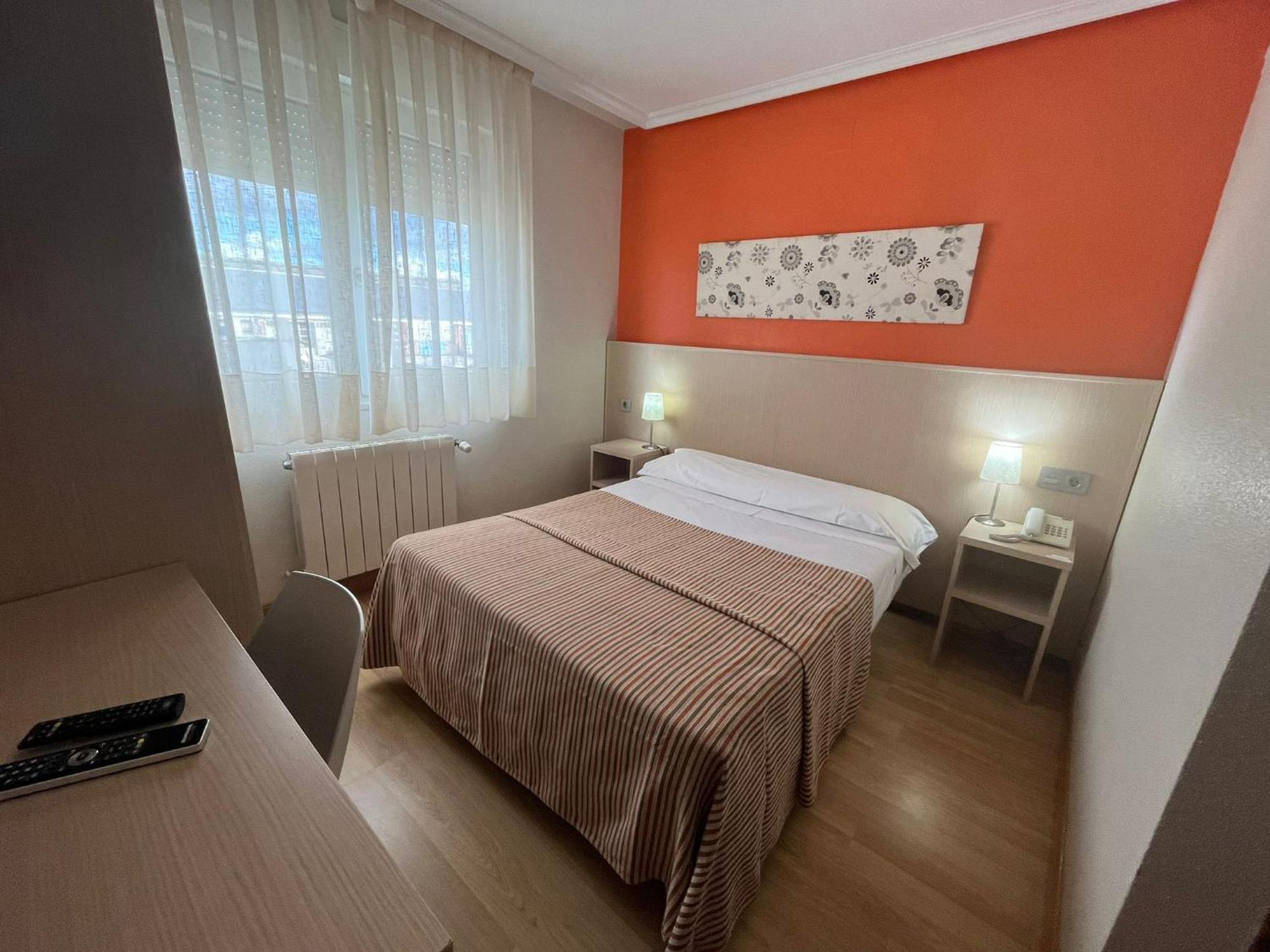 Hotel La Basilica Venta de Baños Extérieur photo