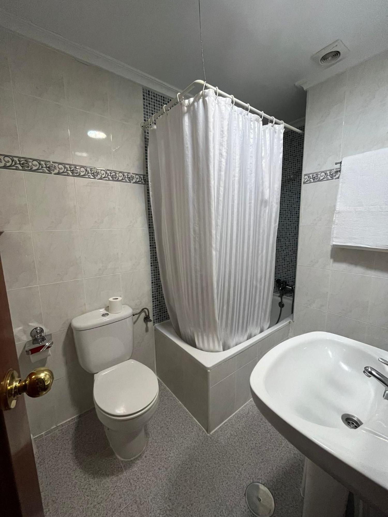 Hotel La Basilica Venta de Baños Extérieur photo